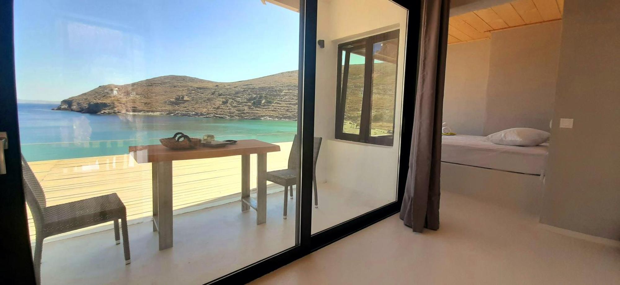Spathi Beach Suites Kea Room photo